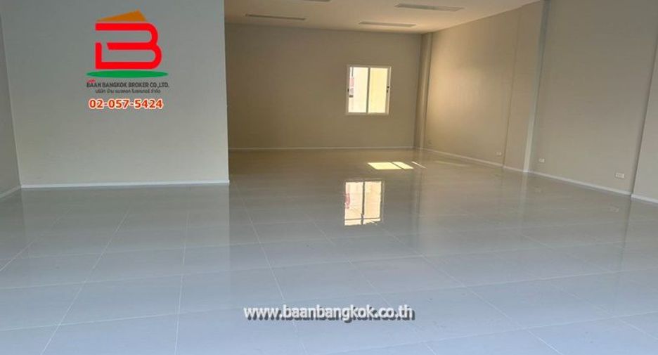 ขาย 3 ห้องนอน พื้นที่ค้าปลีก ใน คลองหลวง, ปทุมธานี