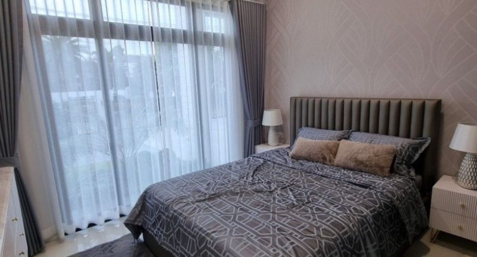 Аренда 6 спальни дом в Лат Крабанг, Бангкок