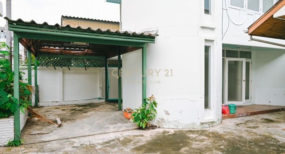 For sale land in Phaya Thai, Bangkok