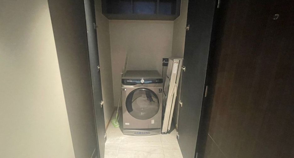 For rent and for sale 3 bedrooms condo in Watthana, Bangkok