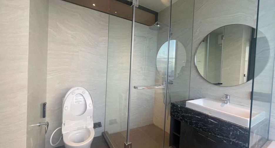 For rent and for sale 3 bedrooms condo in Watthana, Bangkok