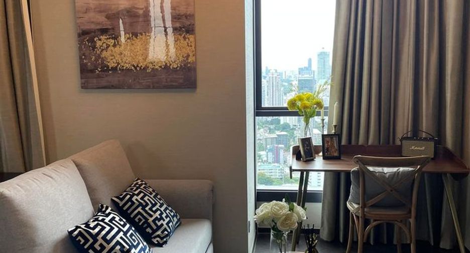 For rent 1 bed condo in Khlong Toei, Bangkok