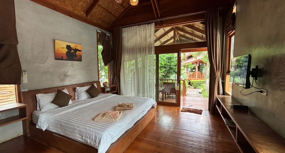 For rent 1 bed house in Mueang Rayong, Rayong
