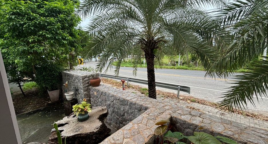 For rent 1 bed house in Mueang Rayong, Rayong
