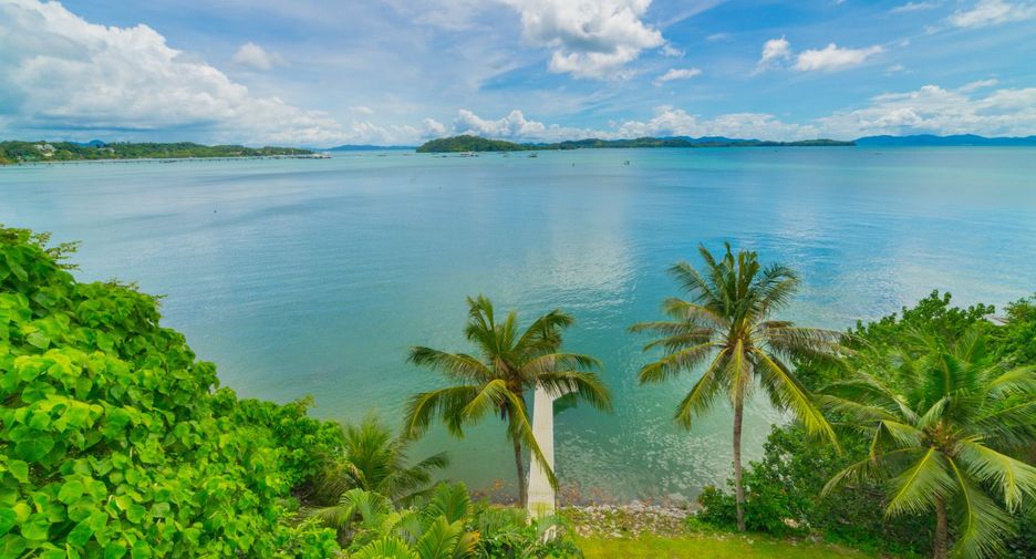 For rent and for sale 4 bedrooms villa in Thalang, Phuket