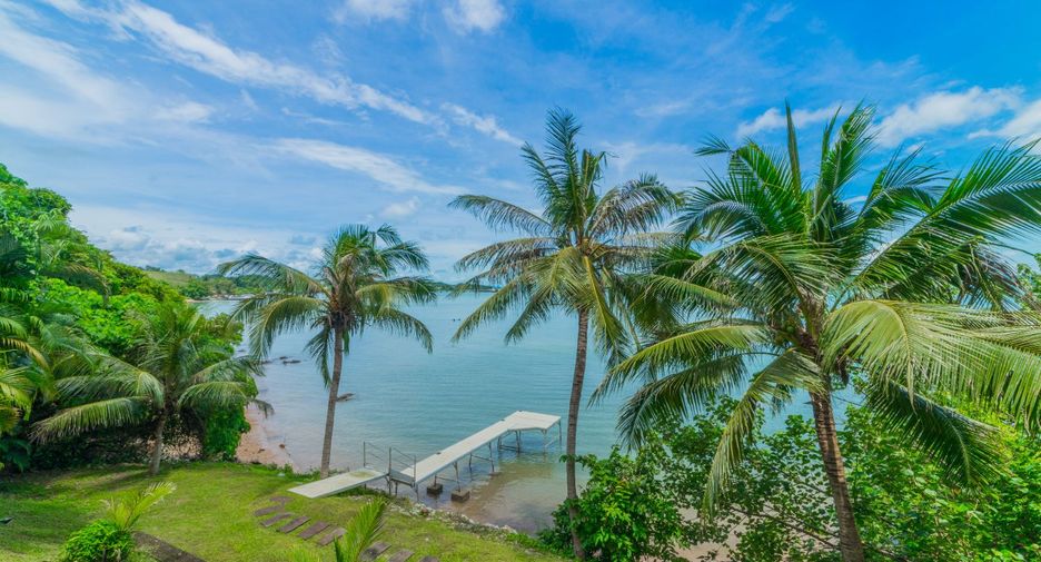 For rent and for sale 4 bedrooms villa in Thalang, Phuket