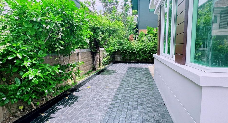 Haus zur Miete mit 3 Zimmer in Prawet, Bangkok