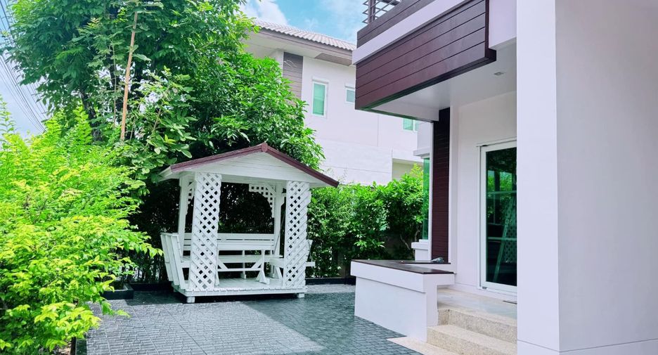 Haus zur Miete mit 3 Zimmer in Prawet, Bangkok