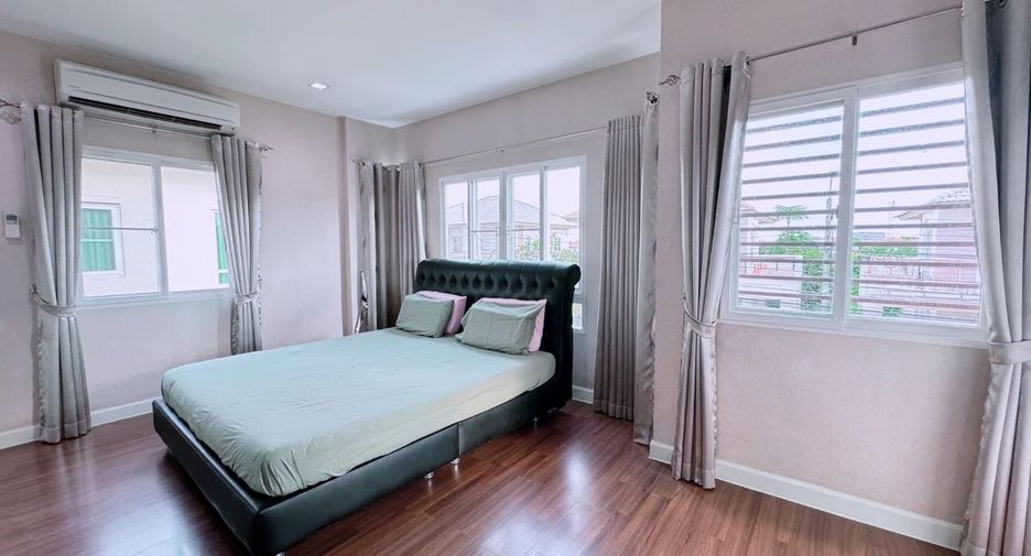 Haus zur Miete mit 3 Zimmer in Prawet, Bangkok
