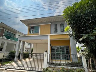 Аренда 4 спальни дом в Bang Phli, Самутпракан