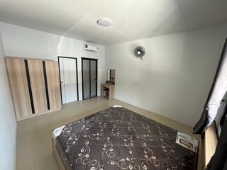 For sale 5 bed apartment in San Kamphaeng, Chiang Mai