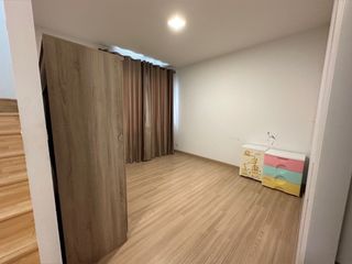 Аренда 3 спальни таунхаус в Bang Phli, Самутпракан