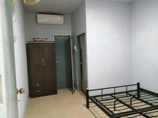 For sale 8 bed apartment in San Kamphaeng, Chiang Mai