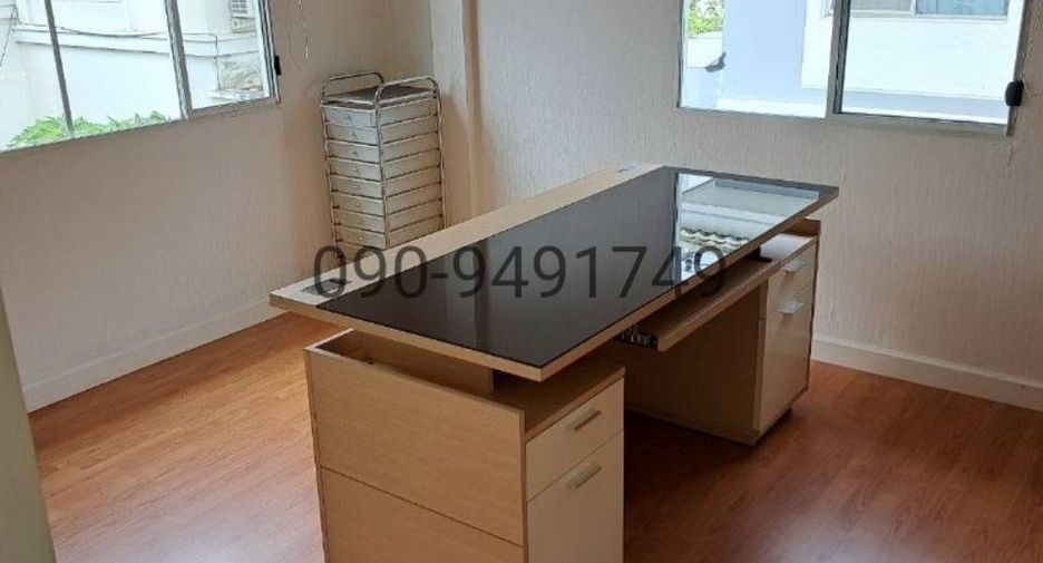 ให้เช่า 3 ห้องนอน บ้านเดี่ยว ใน ประเวศ, กรุงเทพฯ