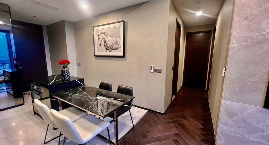 For rent 2 bed condo in Khlong Toei, Bangkok
