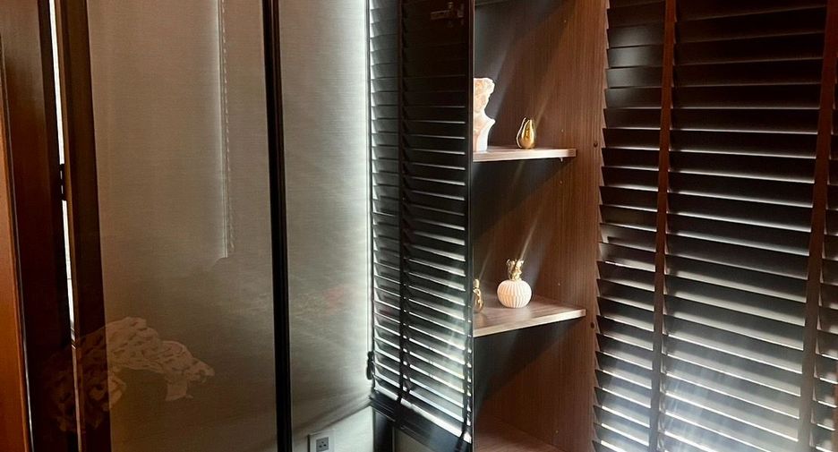 For rent 2 bed condo in Khlong Toei, Bangkok