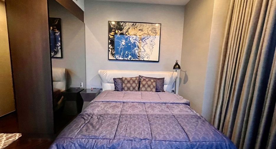 For rent 2 bed condo in Khlong Toei, Bangkok
