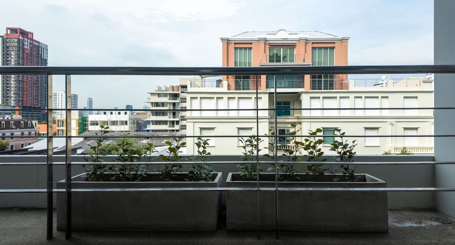 ให้เช่า 3 ห้องนอน คอนโด ใน ยานนาวา, กรุงเทพฯ