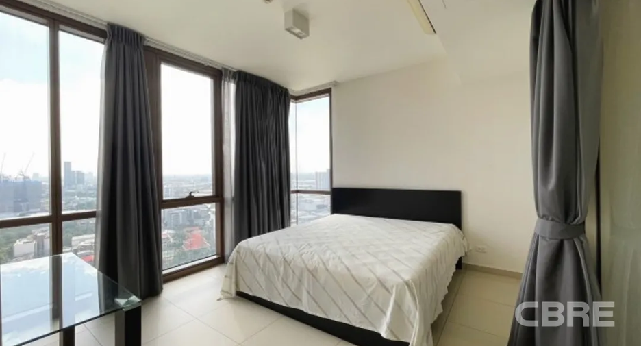 For sale 2 bedrooms condo in Khlong Toei, Bangkok