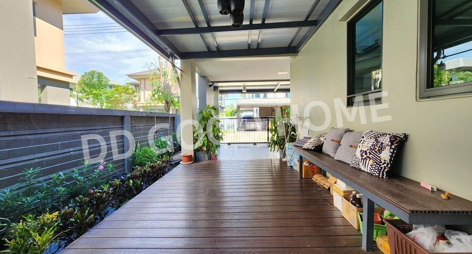 For sale 4 ベッドルーム house in Bang Khun Thian, Bangkok