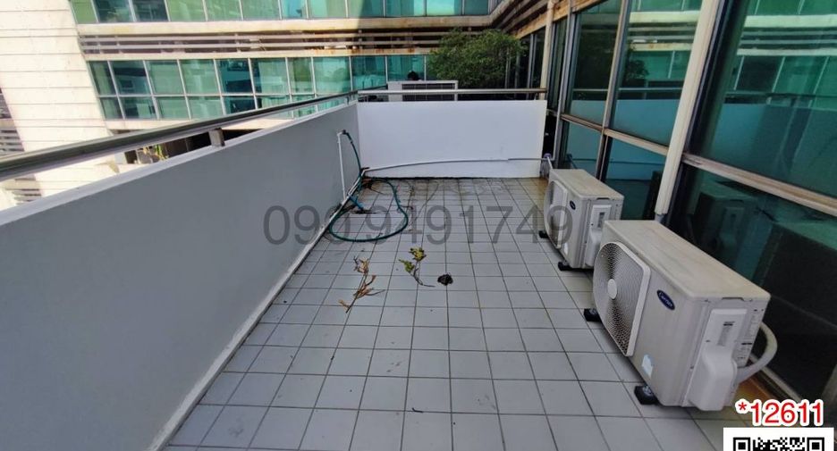 For rent 4 bedrooms office in Watthana, Bangkok