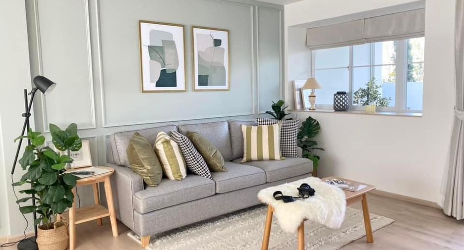 Haus zur Miete und zum Kauf mit 3 Zimmer in Prawet, Bangkok