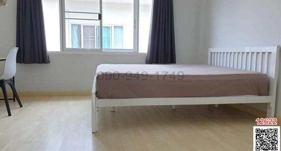 For rent 3 ベッドルーム house in Yan Nawa, Bangkok