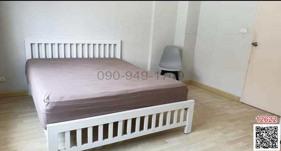 For rent 3 ベッドルーム house in Yan Nawa, Bangkok