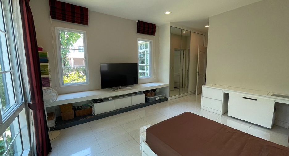 Casa en alquiler de 4 habitaciones en Bang Phli, Samut Prakan