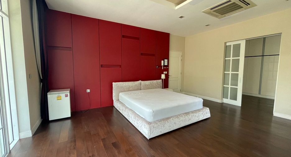 Casa en alquiler de 4 habitaciones en Bang Phli, Samut Prakan