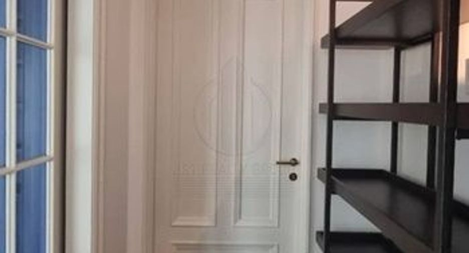 Haus zur Miete mit 3 Zimmer in Yan Nawa, Bangkok