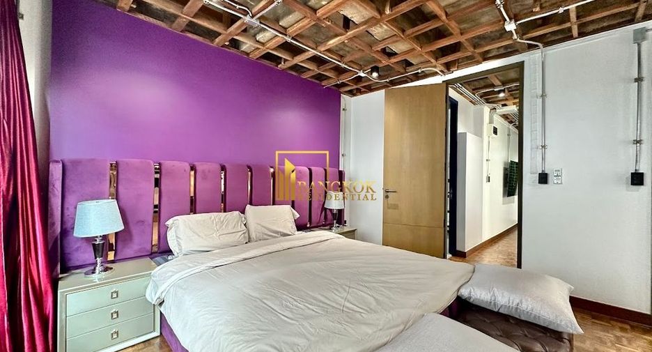 For rent 2 bedrooms apartment in Watthana, Bangkok