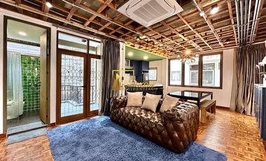 For rent 2 bedrooms apartment in Watthana, Bangkok