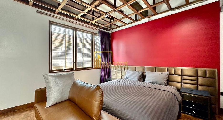 For rent 2 bedrooms apartment in Watthana, Bangkok