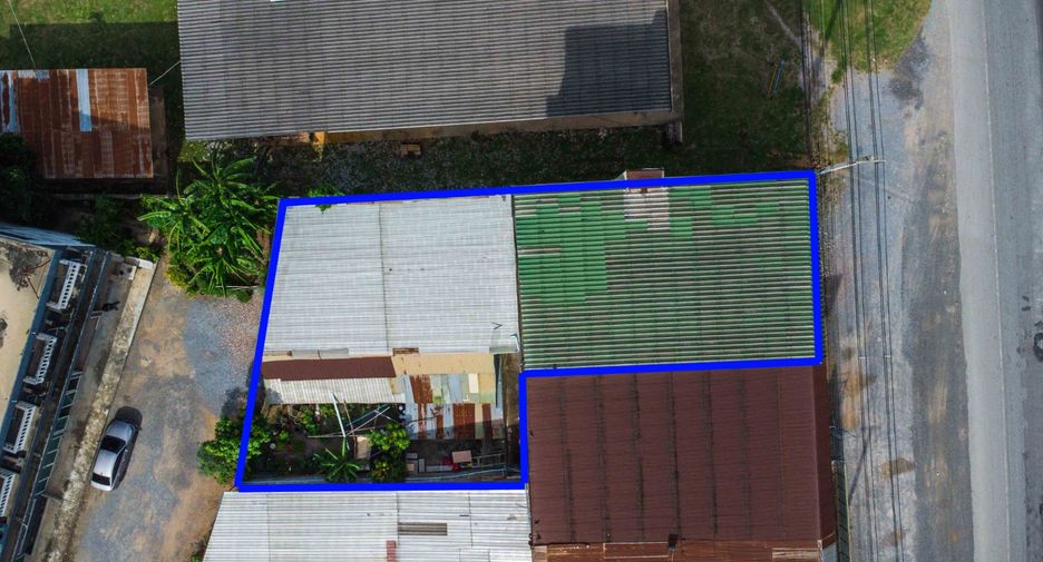 For sale 4 bedrooms retail Space in Sikhio, Nakhon Ratchasima