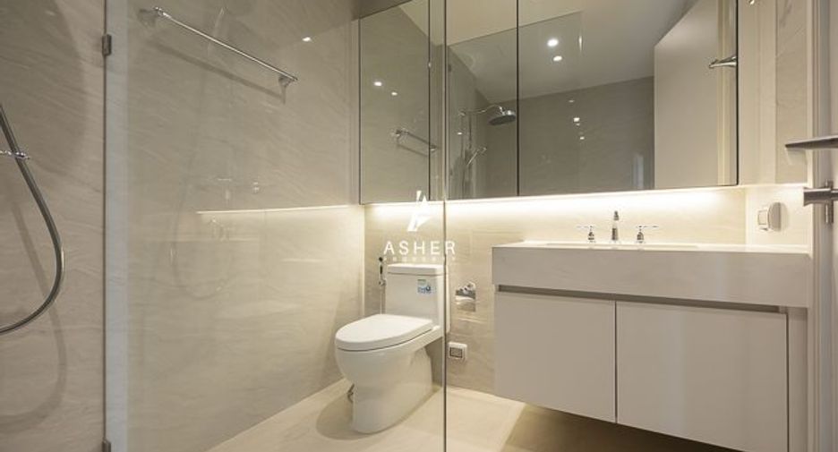 For rent 1 bed condo in Pathum Wan, Bangkok