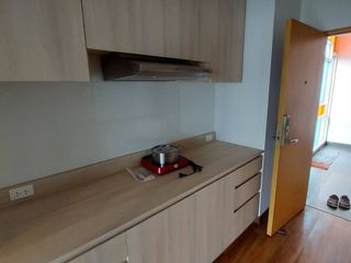 Apartamento en alquiler de 1 habitaciones en Phaya Thai, Bangkok