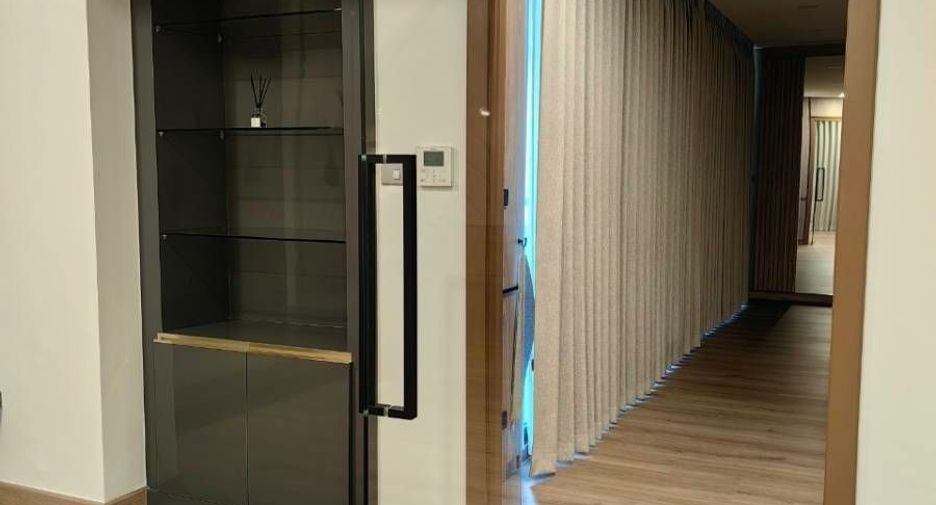 出租 和 出售 3 卧室 公寓 在 Pathum Wan, 曼谷