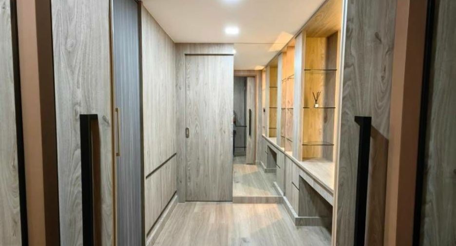 出租 和 出售 3 卧室 公寓 在 Pathum Wan, 曼谷