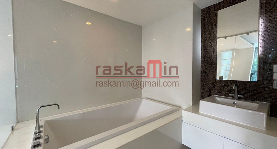 For rent and for sale 3 bedrooms condo in Bang Lamung, Chonburi