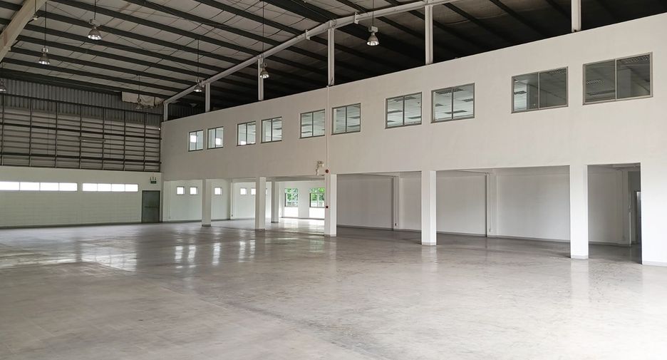 For rent warehouse in Mueang Samut Prakan, Samut Prakan