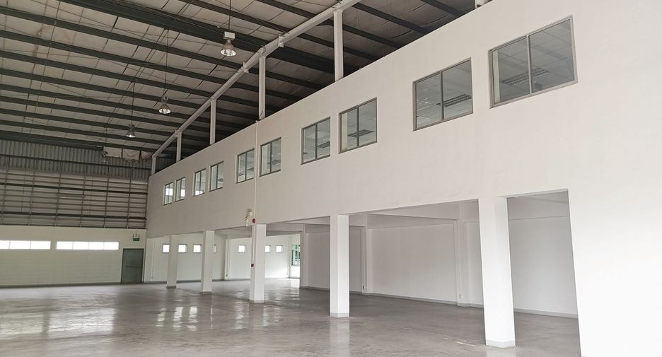 For rent warehouse in Mueang Samut Prakan, Samut Prakan