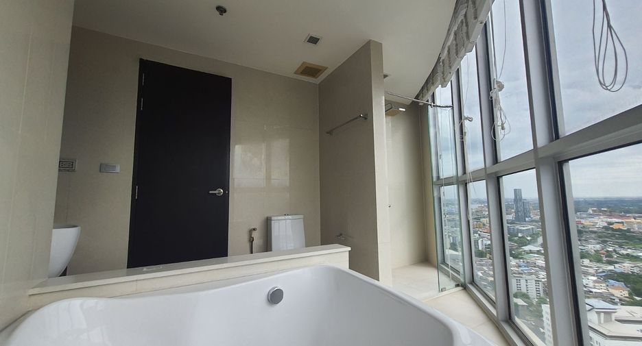 À louer et à vendre 2 chambres condo à Khlong Toei, Bangkok