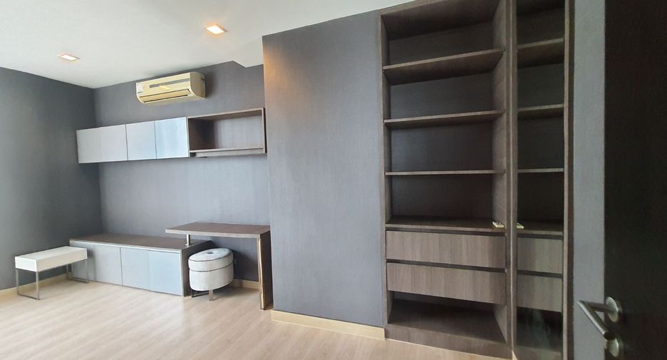 À louer et à vendre 2 chambres condo à Khlong Toei, Bangkok