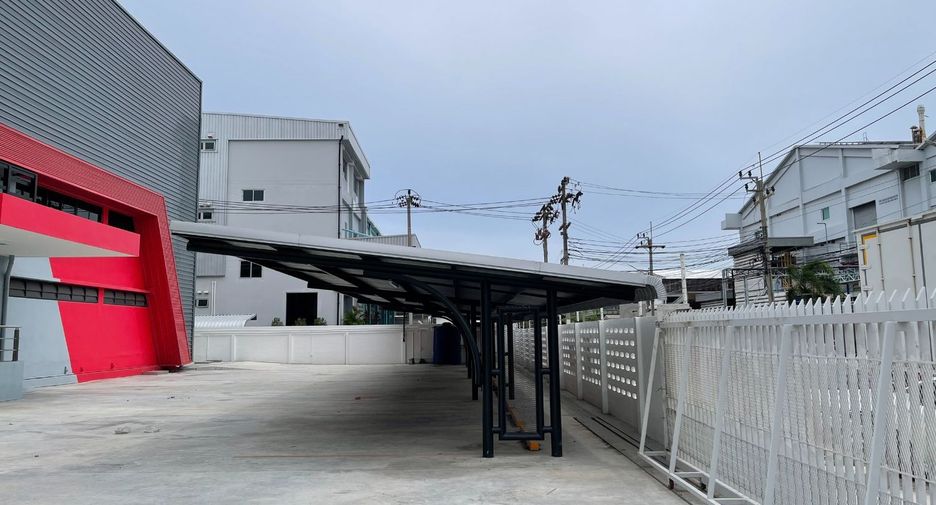 À louer entrepôt à Bang Phli, Samut Prakan