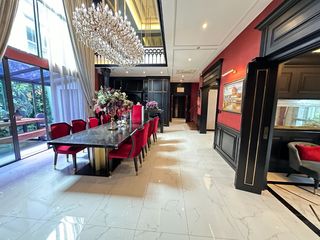 For sale 5 Beds house in Khan Na Yao, Bangkok