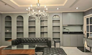 For sale 2 bedrooms condo in Huai Khwang, Bangkok