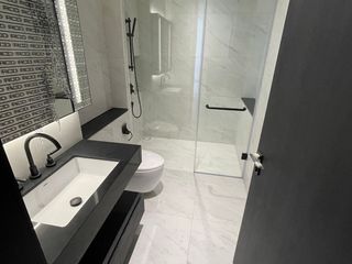 Wohnung zur Miete mit 2 Zimmer in Sathon, Bangkok