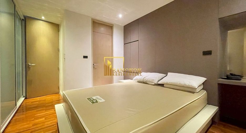 For rent 2 bedrooms apartment in Watthana, Bangkok