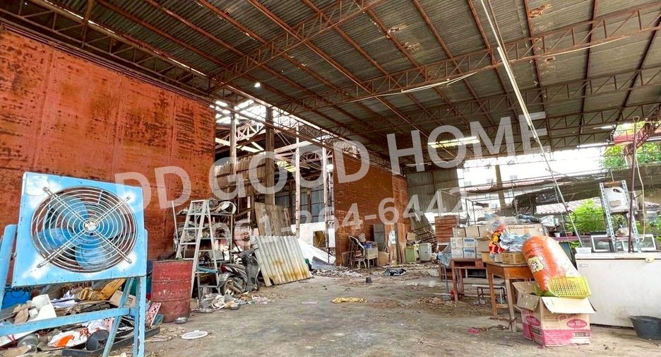 For rent and for sale land in Mueang Lop Buri, Lopburi